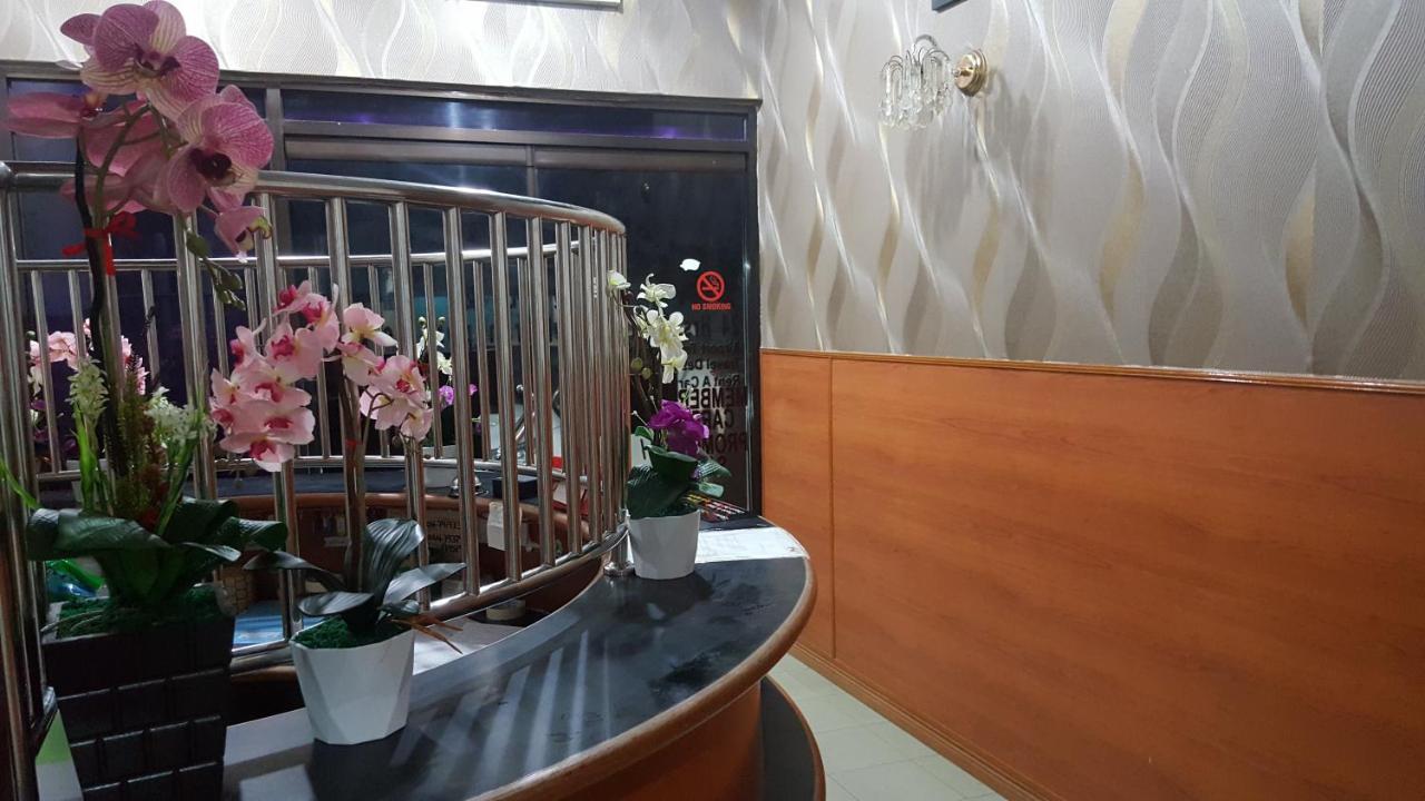 New Orchid Hotel Tuaran 外观 照片
